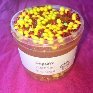 8 oz Cupcake Crunchy Slime
